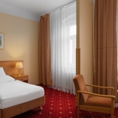 Lázeňský hotel Savoy***, Františkovy Lázně - dvoulůžkový pokoj