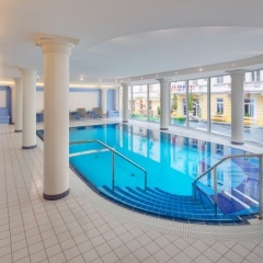Spa & Wellness Hotel Olympia****, Mariánské Lázně - bazén